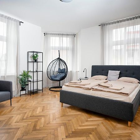 Apartman Namesti Frantiska Krizika Tábor Extérieur photo
